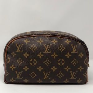 Louis Vuitton Monogram Toiletry Bag 25